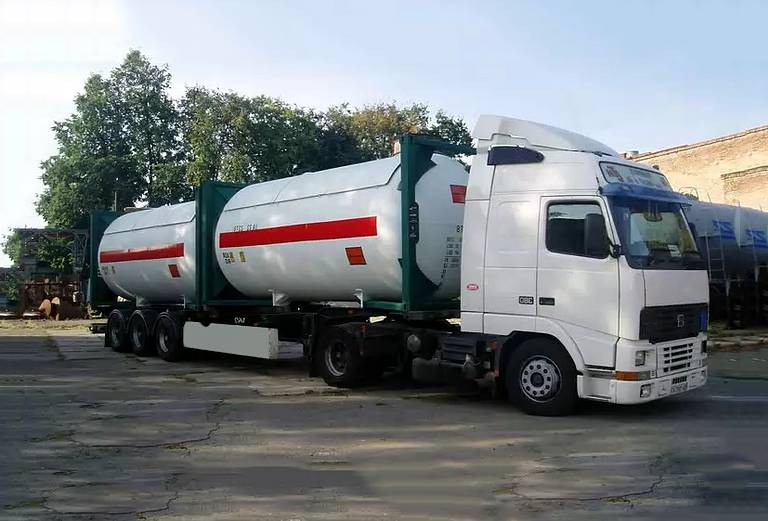 Заказать газель для перевозки спец. грузов И другого из Москва в Кисловодск